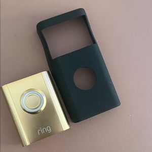 Ring Doorbell 3 Gold faceplate with Black Silicone Cover Included